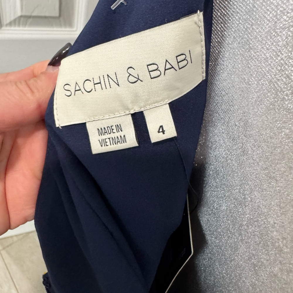 🌺🆕Sachin + Babi One Shoulder Chelsea Floral Gown, Size 4🌺 - Picture 10 of 16
